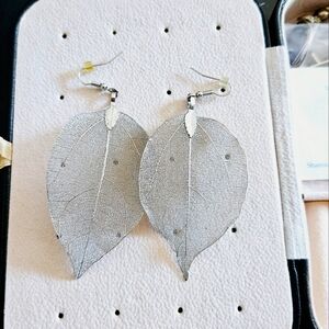 SILVER LEAF EARINGS